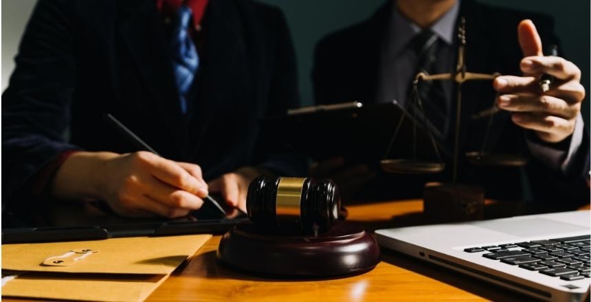 How Working with Two Law Firms Can Complicate a Wrongful Death Case